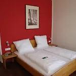 Altstadt Hotel 3*