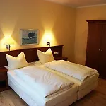 Hotel Altstadt 3*