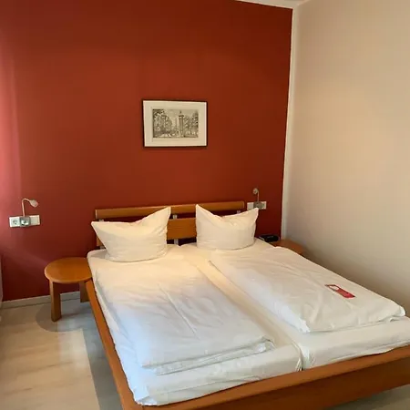 فندق Altstadt 3*
