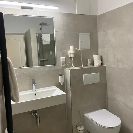 ホテル アルトシュタット