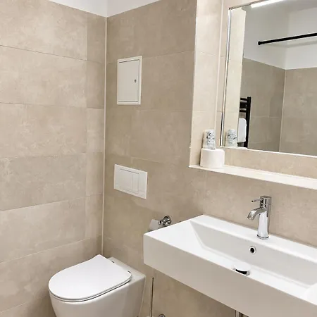 Altstadt מלון 3*